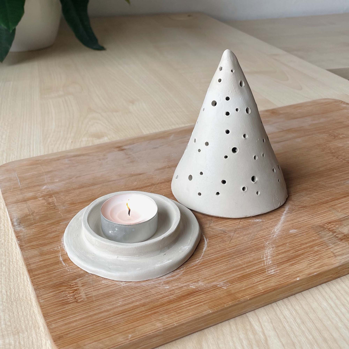 Candle holder - tree